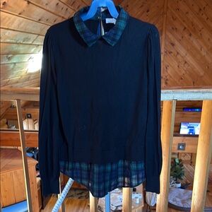⭐️Women’s Loft Black and Green Plaid Shirt/Sweater